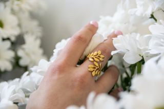 Prstýnek Eloa 🤍 nastavitelná velikost, sedí na jakýkoliv prst a vyzdvihne každý outfit - co víc si přát? ✨ #sperky